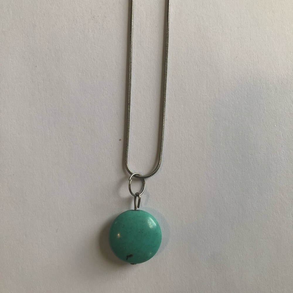 Turquoise’s necklace